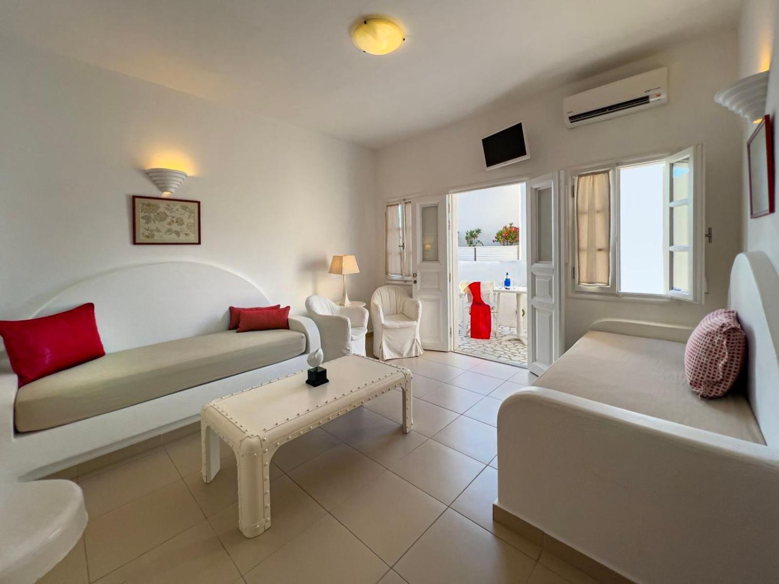 Aspalathras White Hotel Folégandros 외부 사진