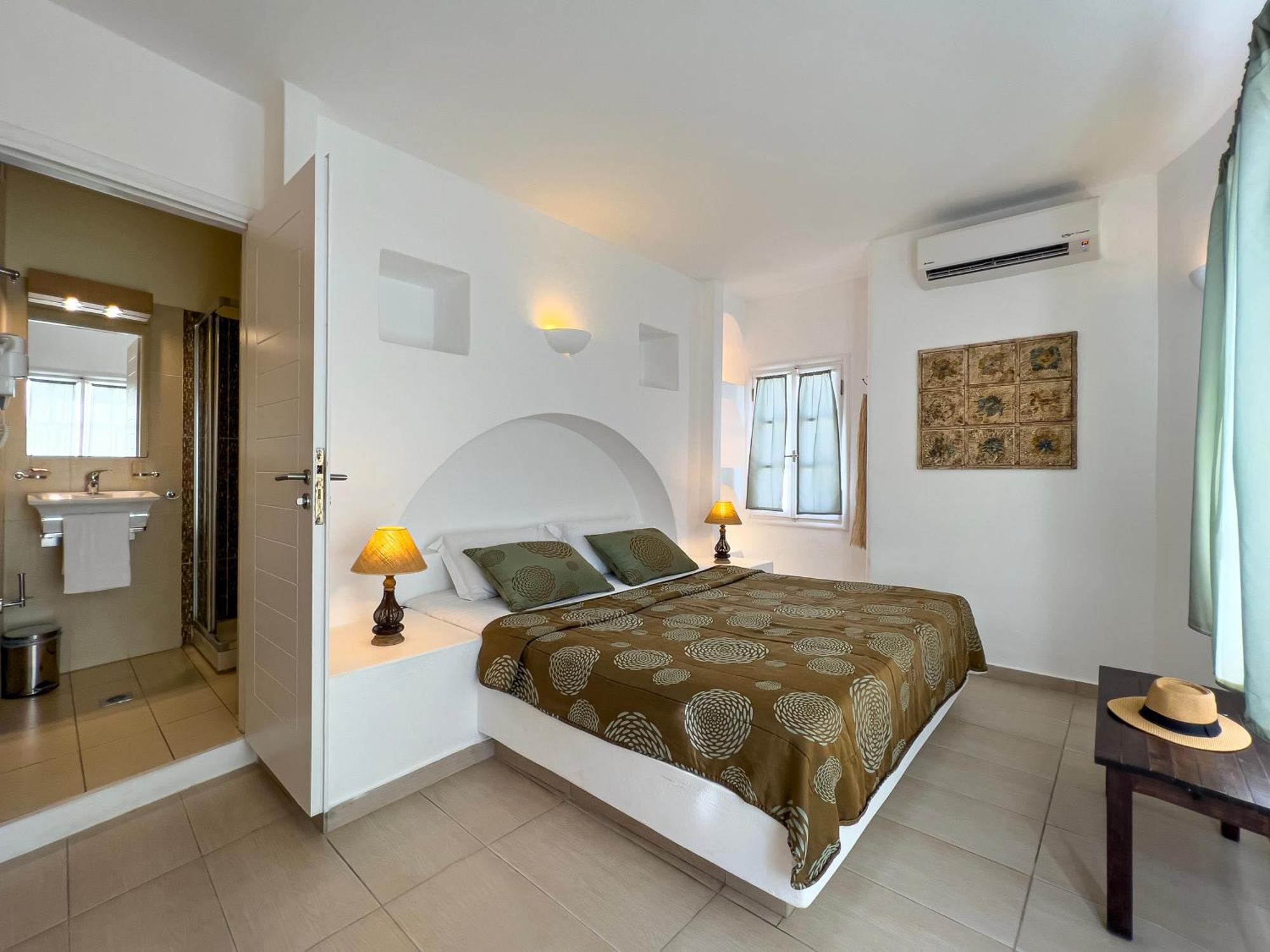 Aspalathras White Hotel Folégandros 외부 사진