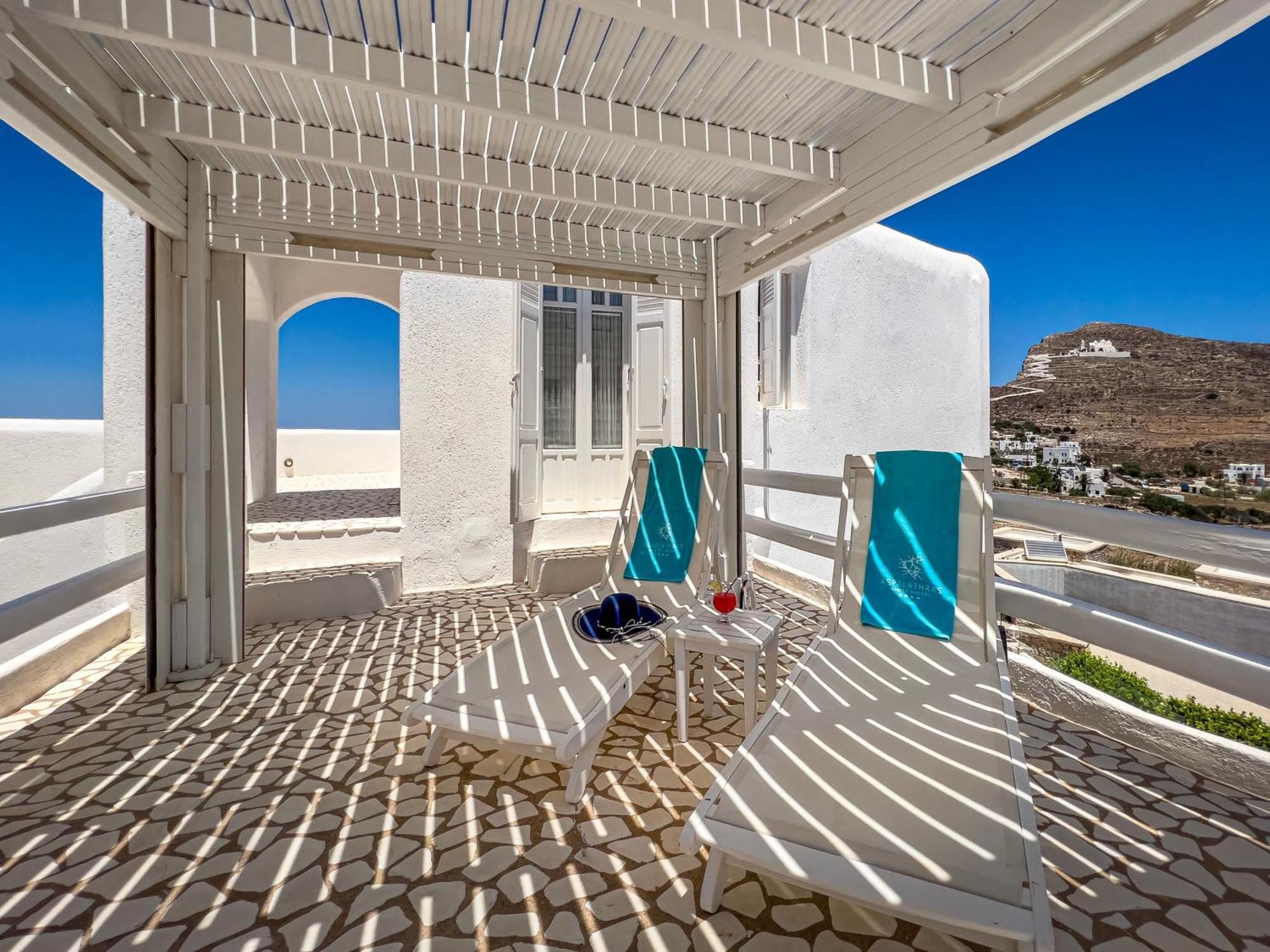 Aspalathras White Hotel Folégandros 외부 사진