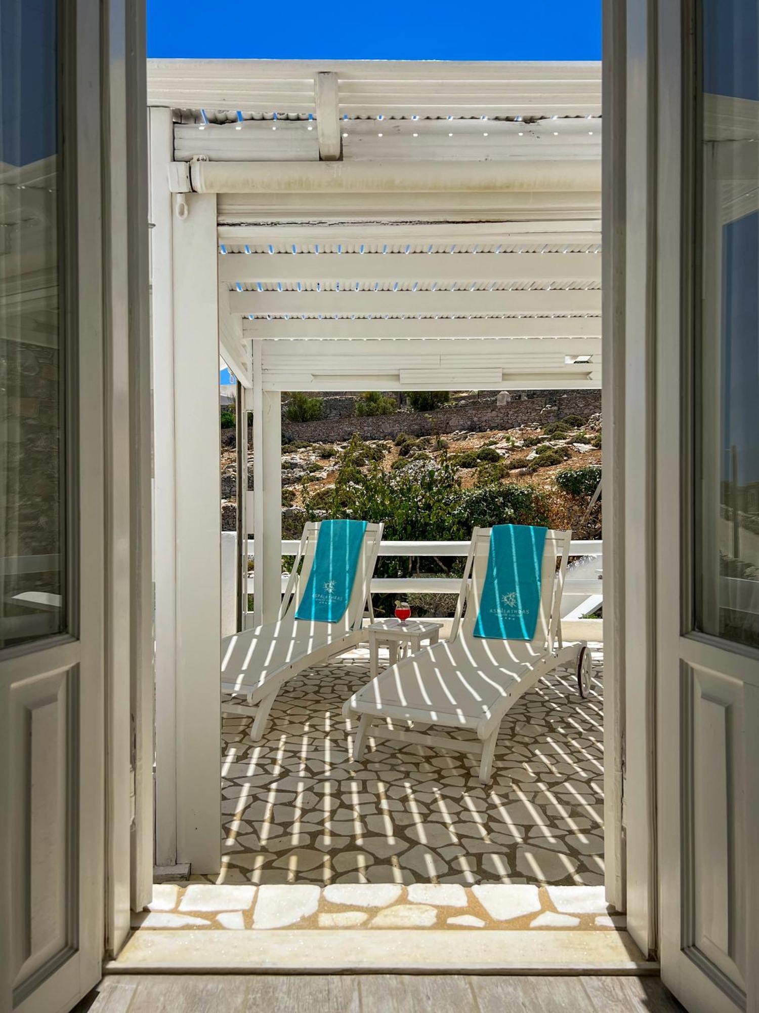 Aspalathras White Hotel Folégandros 외부 사진
